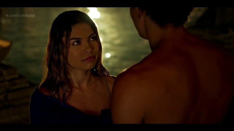 Chloe rose robertson, bailey stender, bella shepard wolf pack s01e05 (2023) hd 1080p nuda? sexy! guarda in linea