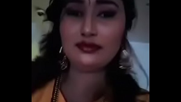 Swathi Naidu, neuester Kleiderwechsel, Teil 1