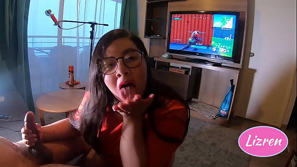 I suck him while he wins in Fortnite!