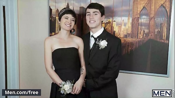 Myles Landon e Xavier Ryan - Prom Thief - Str8 to Gay - Men.com