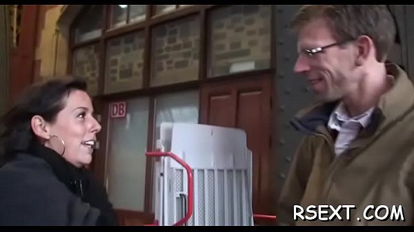 Hot hooker with big fake boobs gives a steaming hot oral-stimulation