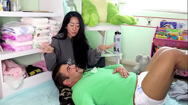 CGL ABmommy &amp_ little conçoivent un spa à couches