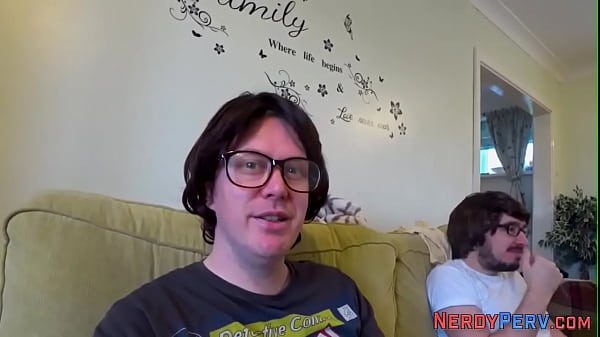 Brit amateur sucking Yorkshire nerd