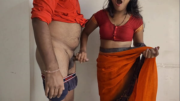 El sexo de pareja india más caliente en un video casero en hindi