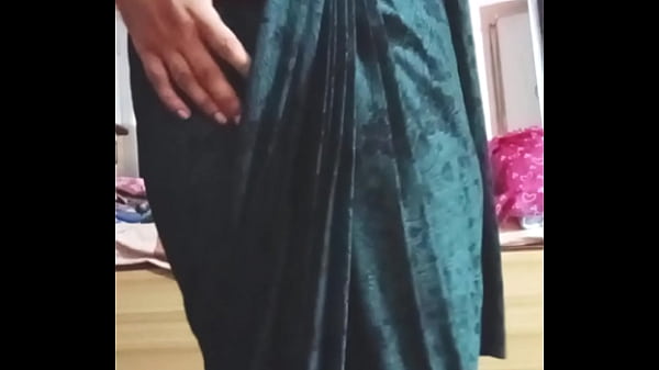 Indian Gay Crossdresser Bottom Gaurisissy playing and pressing her big boobs in Black Saree real xxx sex