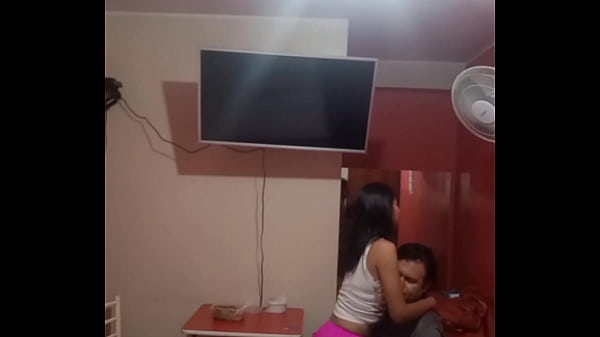 It's a danger when they leave the brother-in-law with the keys to the house, my brother-in-law came in without warning, and he told me when he was already inside me, ouchh, go easy on my pussy, how delicious cu&ntilde_is, don't stop