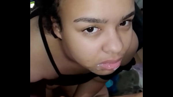 Sexy Latina Teen hat Spaß