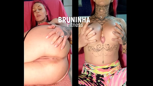 Fingering her ass and showing her breasts - split screen