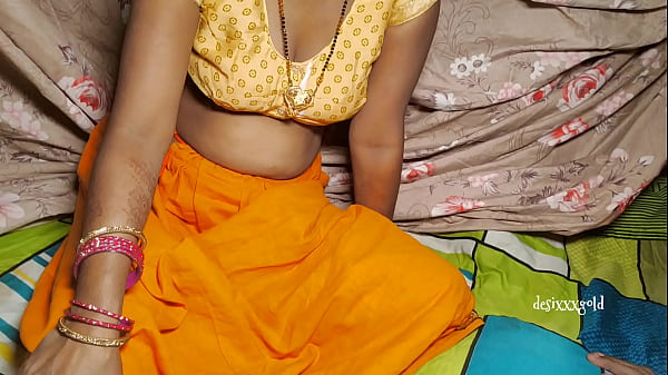 Meilleur sexe J'ai ouvert mon pantalon et pris mon pénis dans ma main Votre pénis est très épais, appliquez un peu d'huile sur votre pénis. alors baise-moi