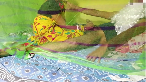 Mới cưới vợ nhìn thấy cô ấy Sasur lắc tinh ranh, sau đó nhận fuck Desi thực Hindi âm thanh