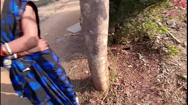 Zum ersten Mal die Frau eines Freundes im Park gefickt