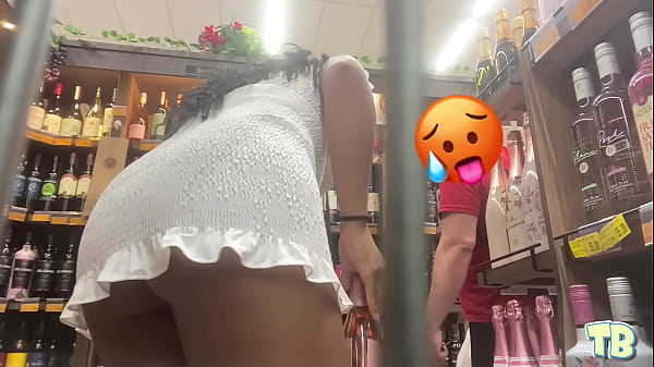 Cómelo en el almacén del mercado.