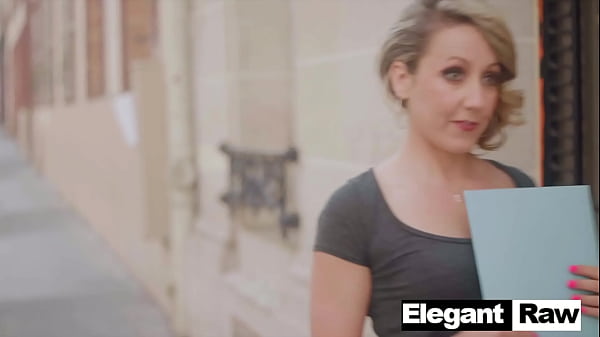 Emanuelle Worley follada por Yanick Shaft