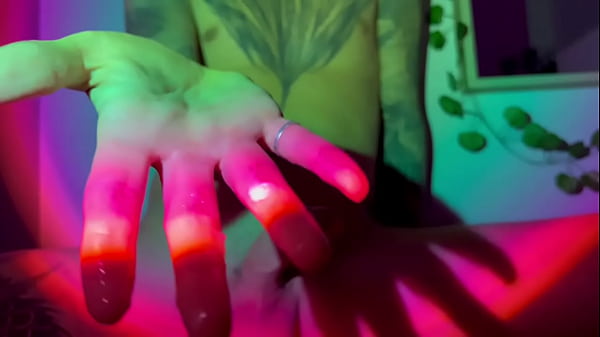 Bella teenager balla eiaculazione