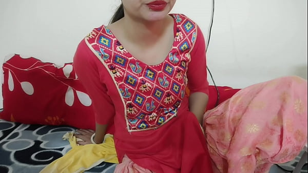 Die heiße und sexy indische Lehrerin Saara hat Sex mit ihrer Schülerin! Bringt ihm in Hindi-Audio bei, wie man ein Mädchen befriedigt, ohne in meine Muschi zu spritzen