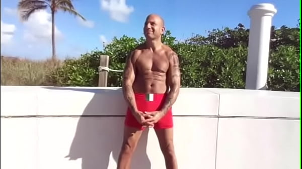 TAN FIT TIGHT TONED ITALIAN THE ITALIAN POUND MACHINE MAXXX LOADZ THE MOST FIT PORN STAR IN PORN